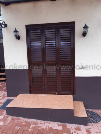 Pohyblivé lamely_rám Z_RAL 8017