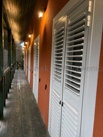 Pohyblivé lamely_rám Z_biela